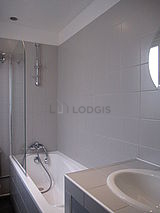 Apartment Paris 5° - Bathroom