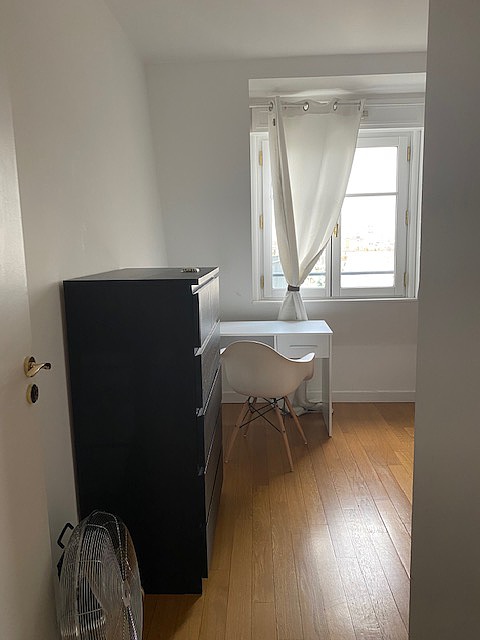 Very quiet bedroom for 2 persons equipped with 1 sofabed(s) of 140cm