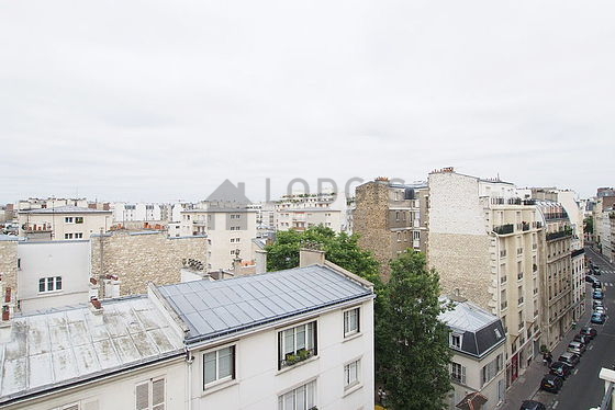 Beau séjour très lumineux d'un appartement à Paris