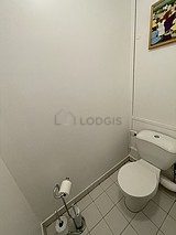 公寓  - 厕所