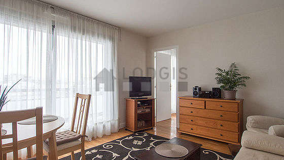 Living room furnished with 1 sofabed(s) of 140cm, tv, hi-fi stereo, 1 armchair(s)