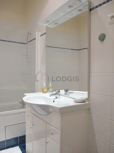 Appartement Paris 1° - 