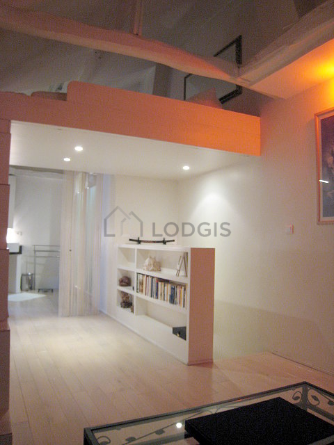 Quiet bedroom for 2 persons equipped with 1 loft bed(s) of 160cm