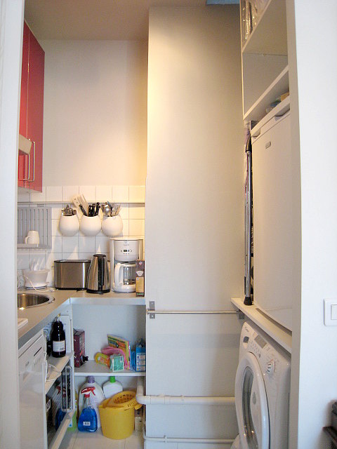 Kitchen equipped with dishwasher, hob, refrigerator, freezer