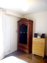 Duplex Paris 10° - Chambre