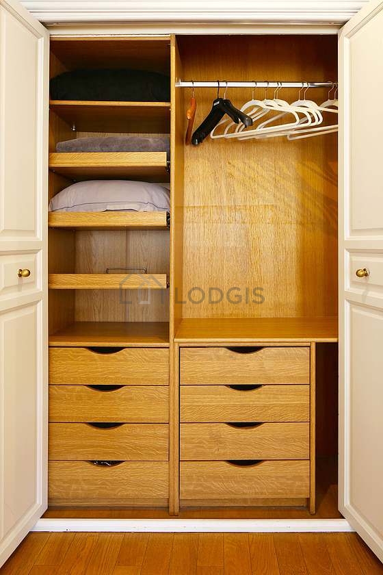 Very bright living room furnished with cupboard, 4 chair(s)