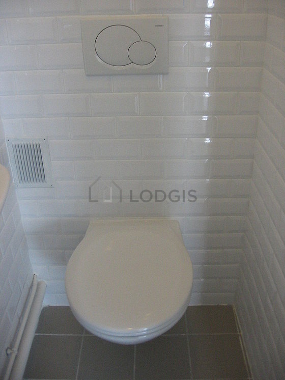 toilet