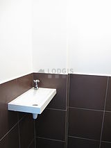 Duplex Suresnes - Toilet