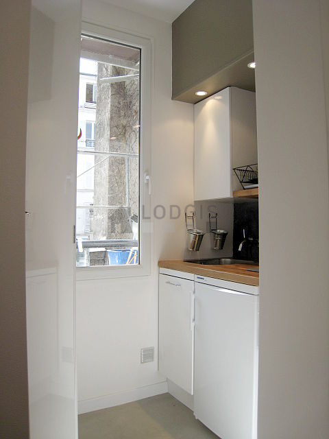 Beautiful kitchen with concrete floor