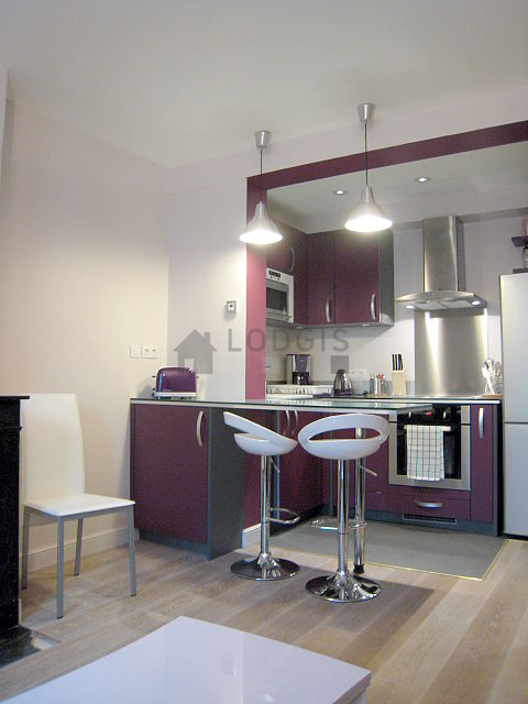 Great kitchen with tile floor