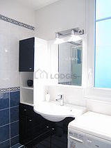 Apartment Paris 4° - Bathroom