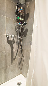 Apartment Paris 18° - Bathroom