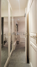Apartment Paris 18° - Bathroom