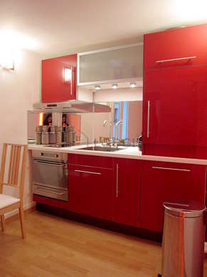 Kitchen where you can have dinner for 4 person(s) equipped with dishwasher, hob, refrigerator, freezer
