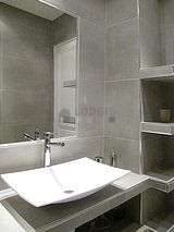 Apartment Paris 1° - Bathroom