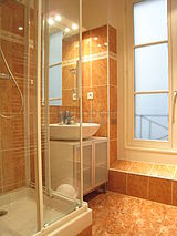 Apartment Paris 8° - Bathroom
