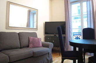 Champs-Elysées Paris 8° 1 bedroom Apartment