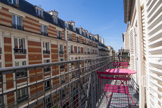 Beau séjour très lumineux d'un appartement à Paris