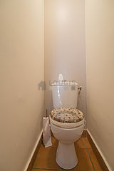 Apartment Paris 18° - Toilet
