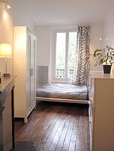 Apartment Paris 19° - Bedroom 