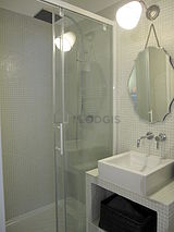 Appartement Paris 2° - Salle de bain