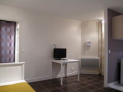 Apartment Paris 20° - Living room