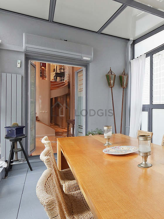 Dining room with double-glazed windows facing the courtyard