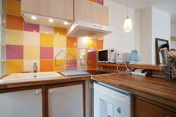 Very bright kitchen