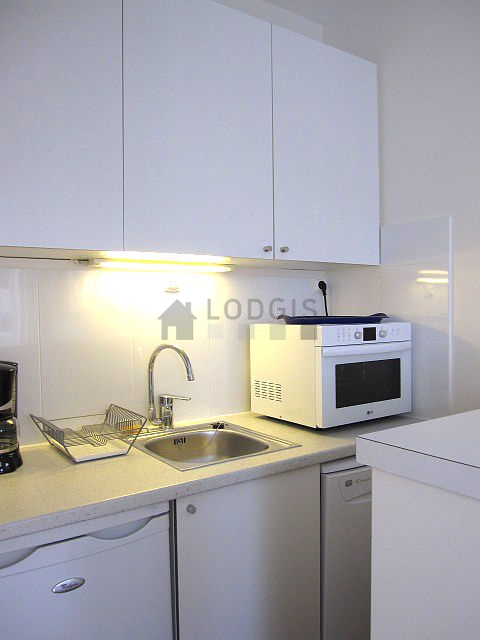 Bright kitchen