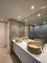 Apartment Paris 4° - Bathroom