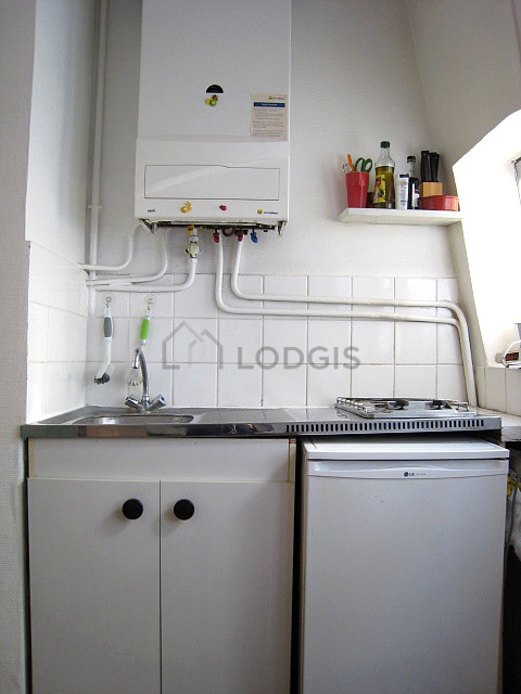 Bright kitchen facing the courtyard