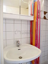 Appartement Paris 1° - Salle de bain