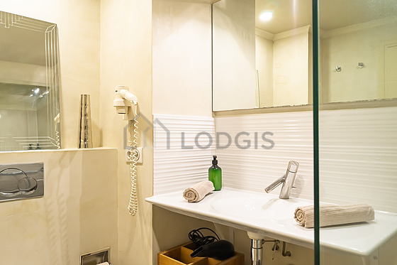 Appartamento Parigi 3° - 