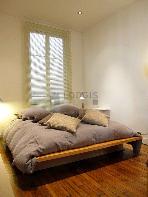 Beau séjour très calme et lumineux d'un appartement à Paris