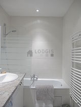 Appartement Paris 3° - Salle de bain
