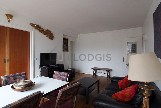 Very bright living room