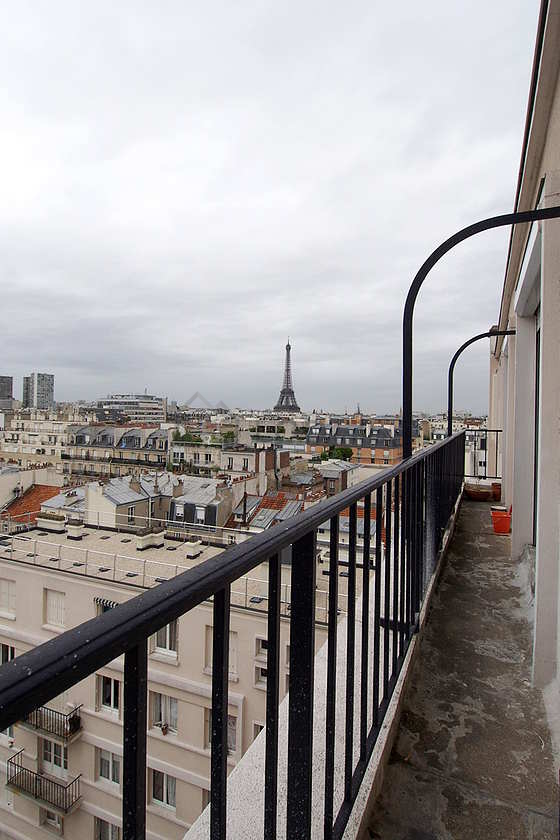 Magnifique séjour calme et très lumineux d'un appartement à Paris