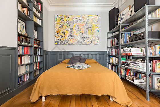 Bedroom with windows facing the courtyard