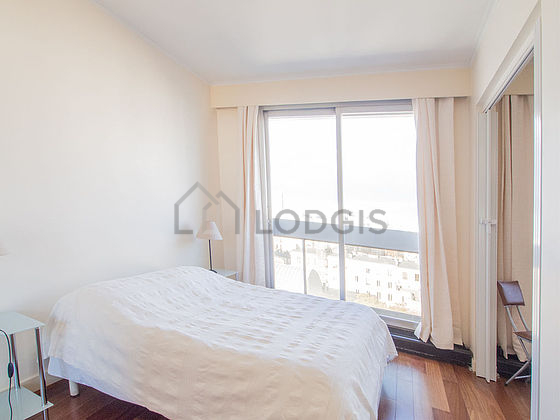 Bedroom with the carpeting floor
