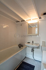 Apartment Paris 4° - Bathroom