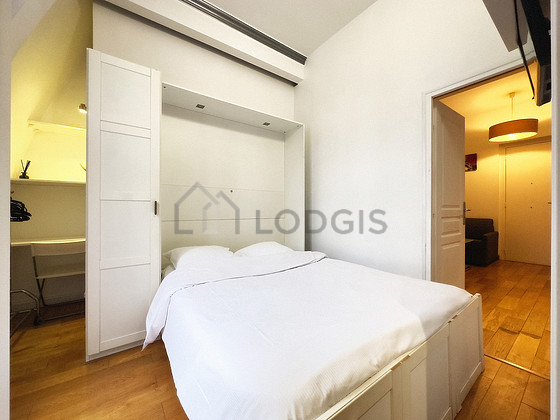 Appartement Paris 8° - 