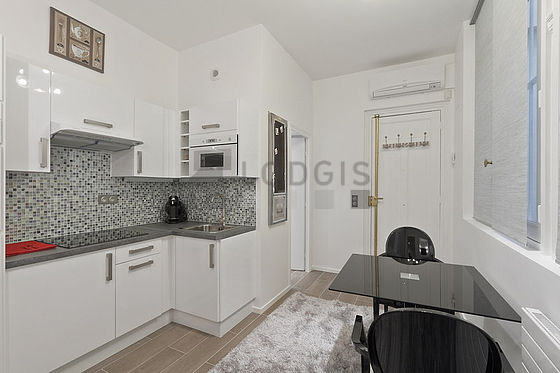 Appartement Paris 8° - 