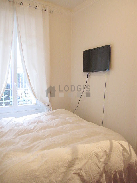 Chambre calme pour 2 personnes équipée de 1 lit(s) de 180cm