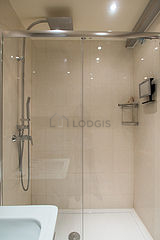 Appartement Paris 7° - Salle de bain