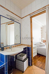 Apartment Paris 11° - Bathroom