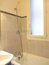 Apartment Paris 13° - Bathroom