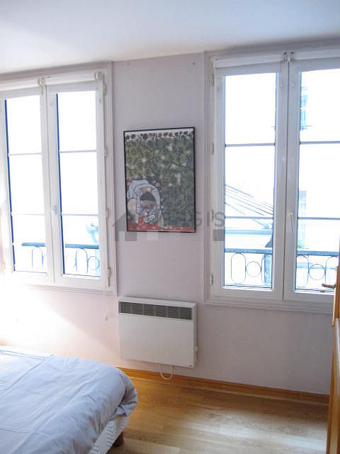 Very quiet bedroom for 2 persons equipped with 1 bed(s) of 140cm
