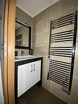Appartement Paris 1° - Salle de bain 2