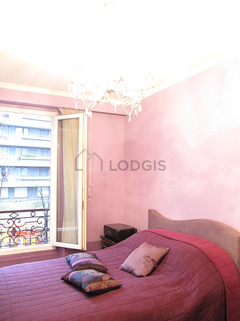 Bedroom for 2 persons equipped with 1 bed(s) of 140cm