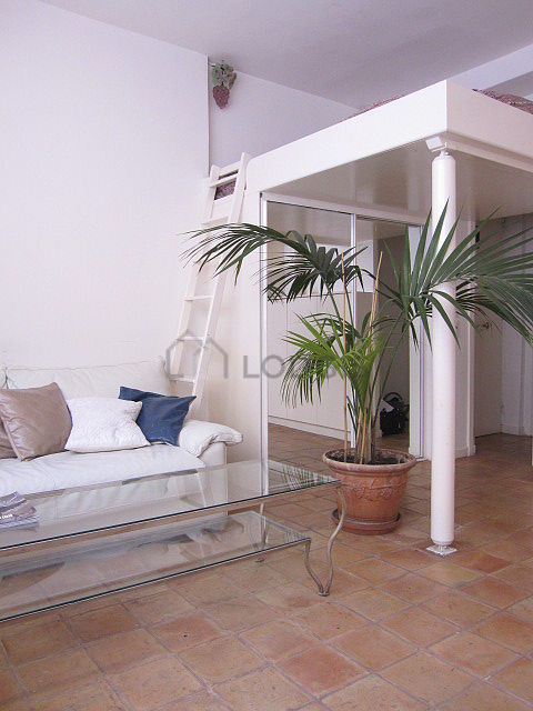 Living room with windows